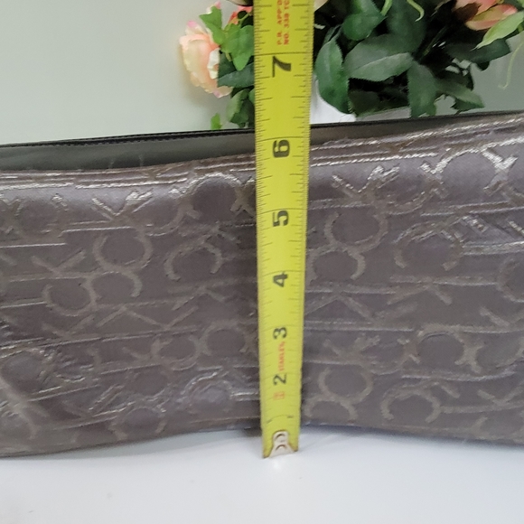 CK CALVIN KLEIN AMAZING SIGNATURE TOTE. LAPTOP BAG, WEEKENDER, CARRY ON, BOOKS - Picture 12 of 16